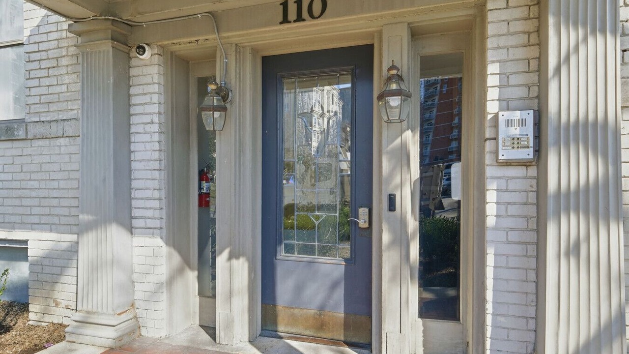Photo of Outdoor in West End