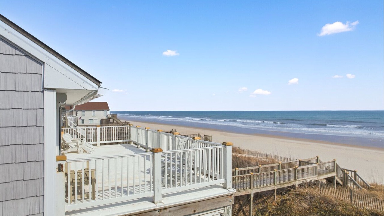 Photo of Patio Balcony in North Topsail Beach