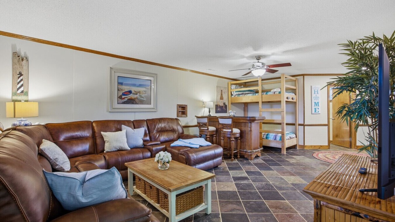 Photo of Bedroom in North Topsail Beach
