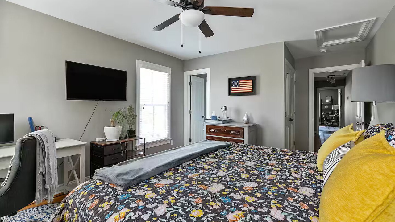 Photo of Bedroom in Church Hill