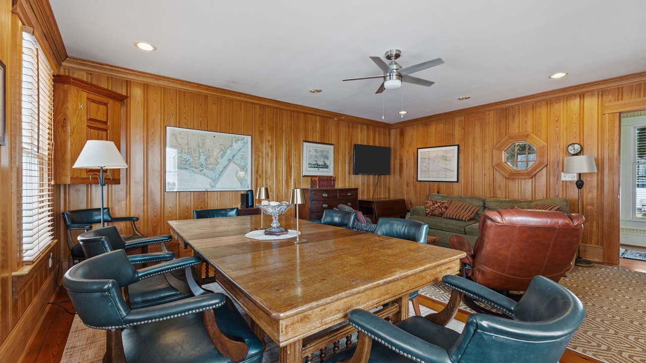 Photo of Bedroom in Morehead City