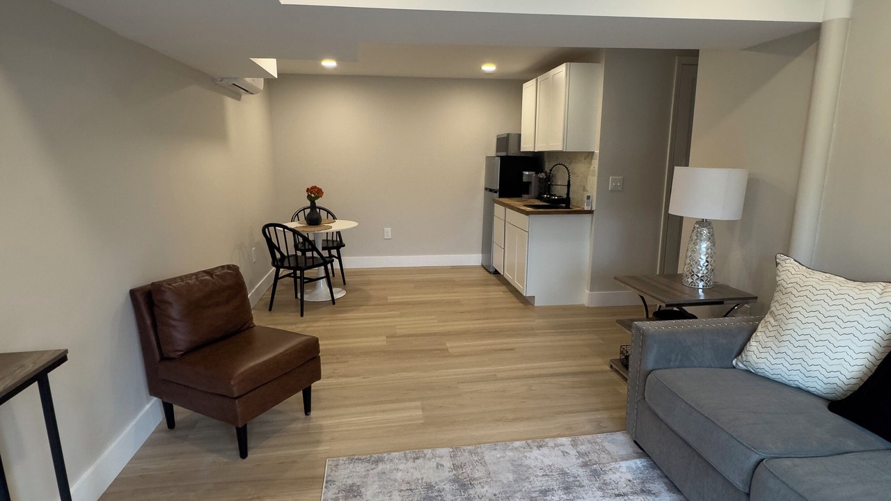 Photo of Livingroom in Lupton City