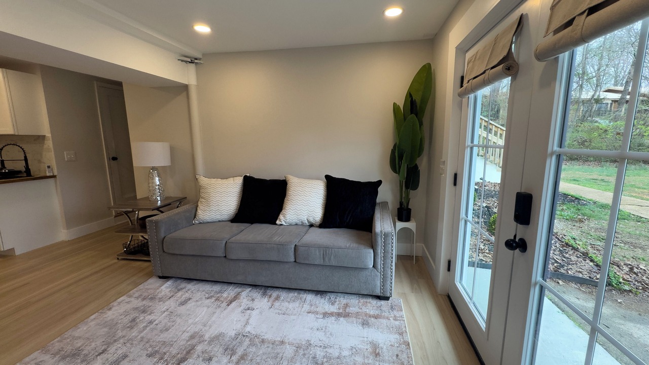 Photo of Livingroom in Lupton City