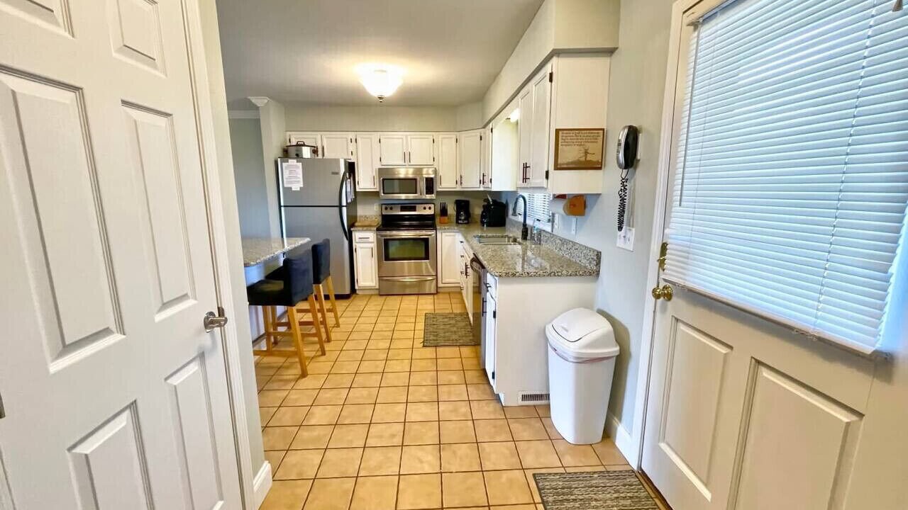 Photo of Kitchen in La Follette