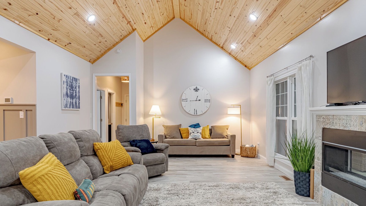 Photo of Livingroom in Leitchfield