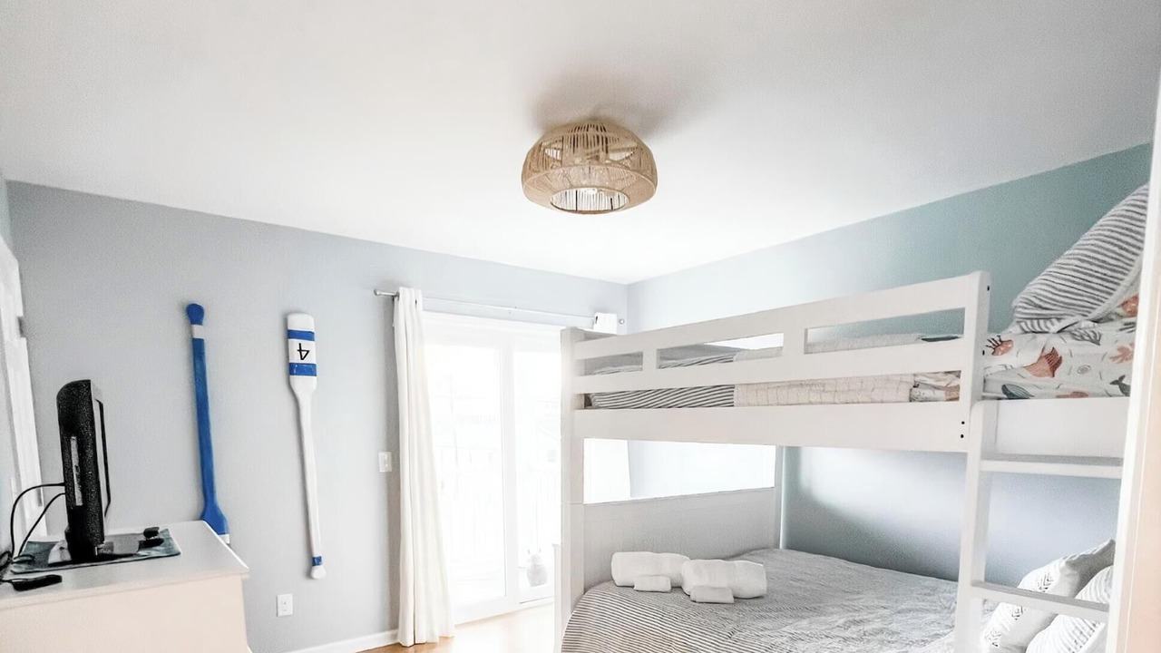 Photo of Bedroom in Wilmington Beach