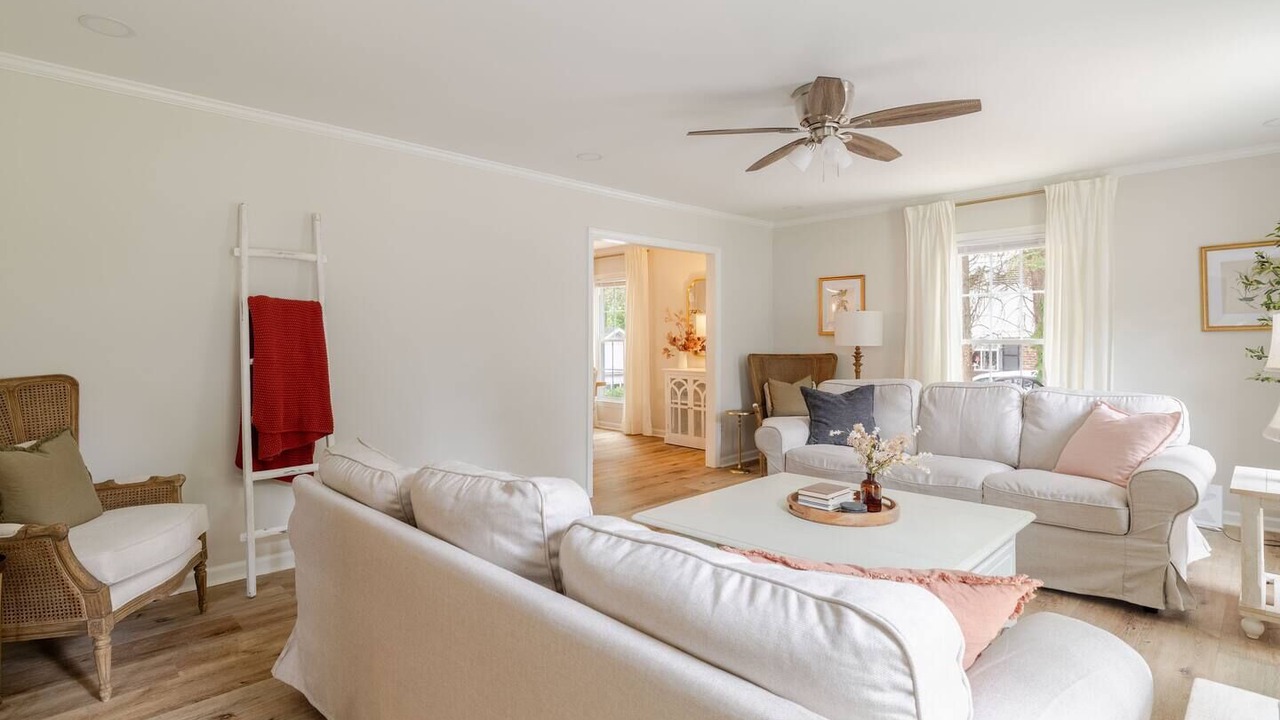 Photo of Livingroom in Greensboro