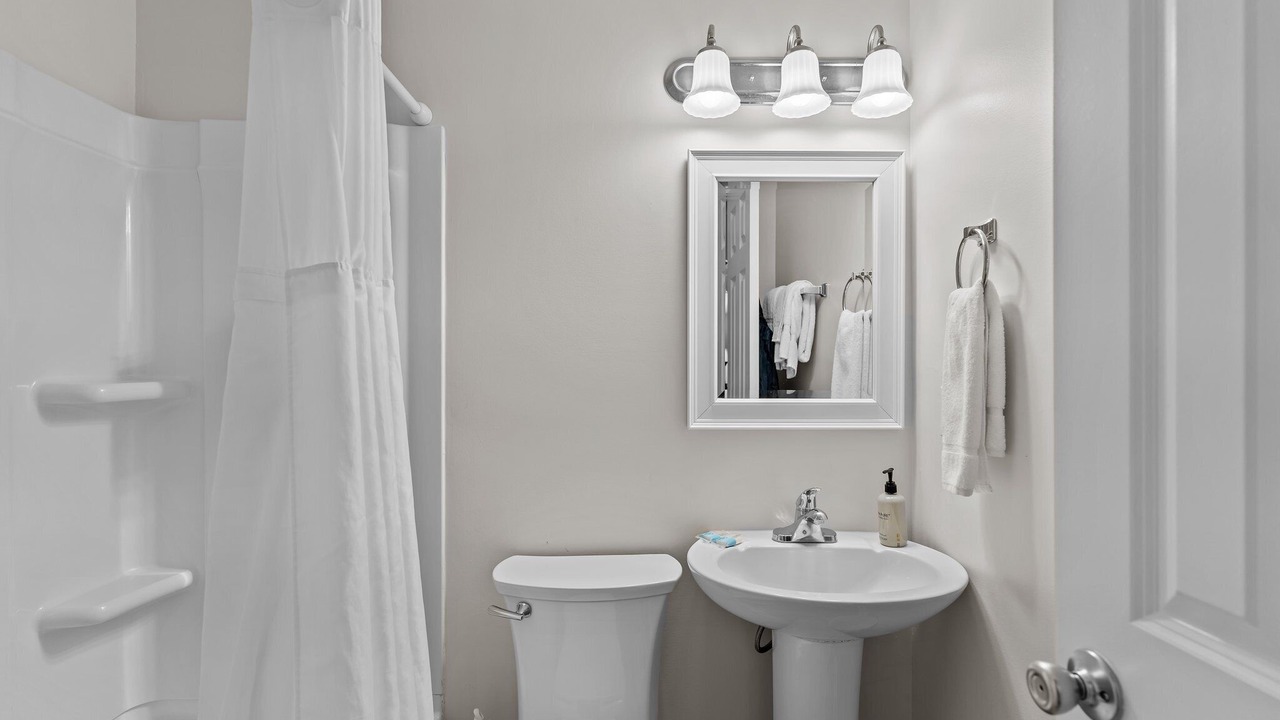 Photo of Bathroom in Surf City