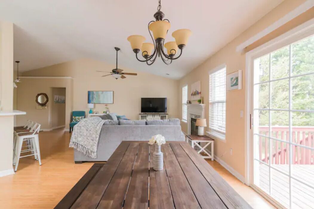Photo of Livingroom in Paw Creek