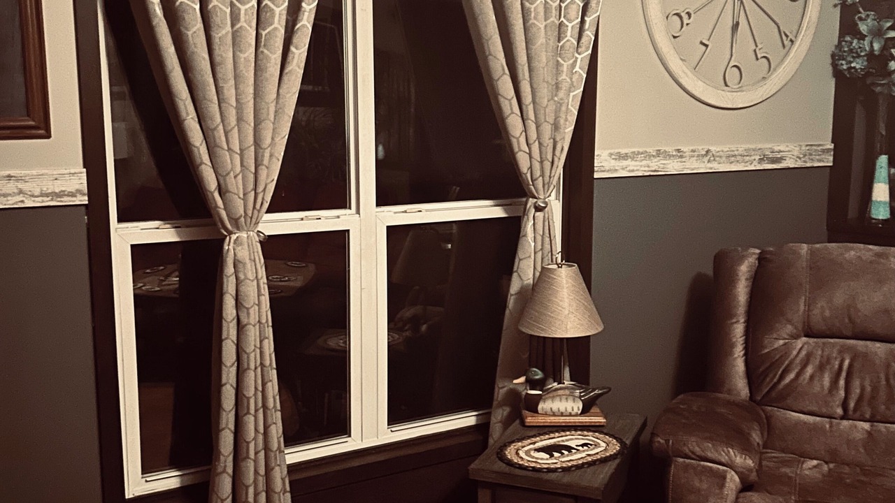 Photo of Livingroom in Benton