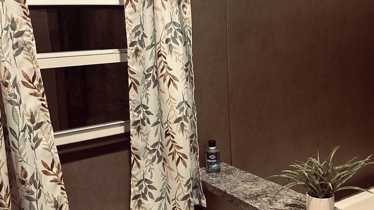 Photo of Bathroom in Benton