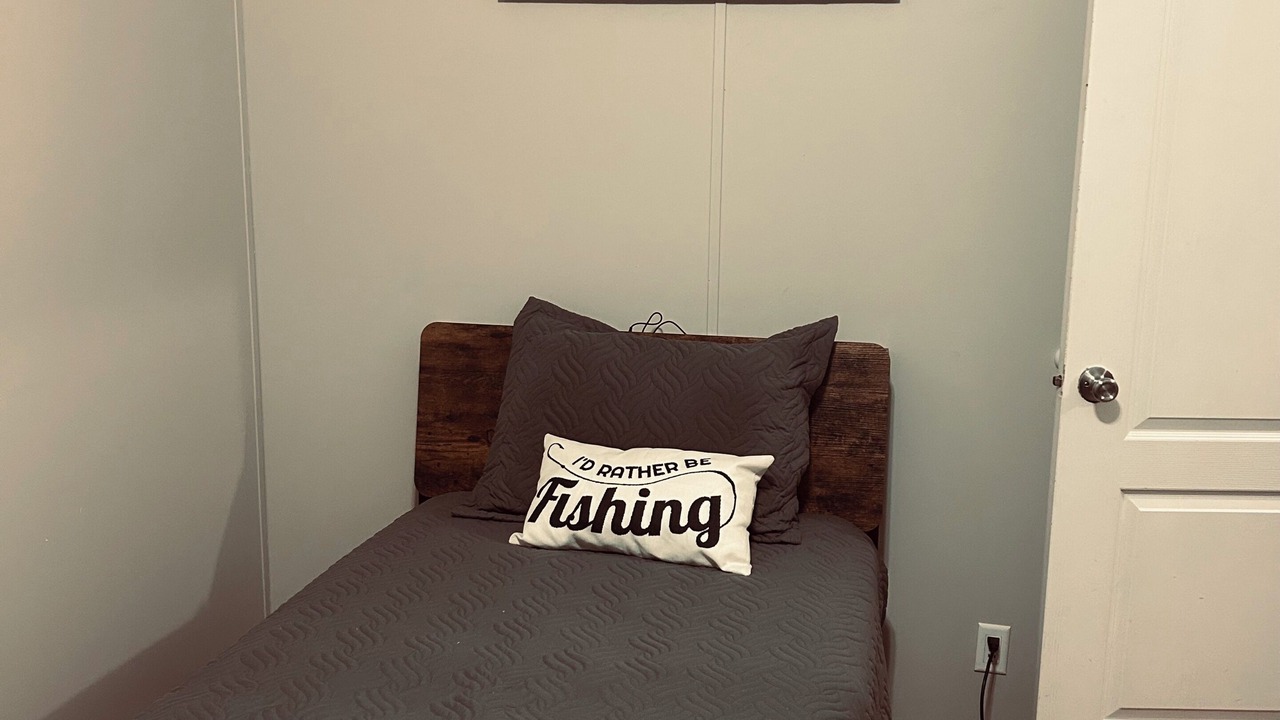 Photo of Bedroom in Benton