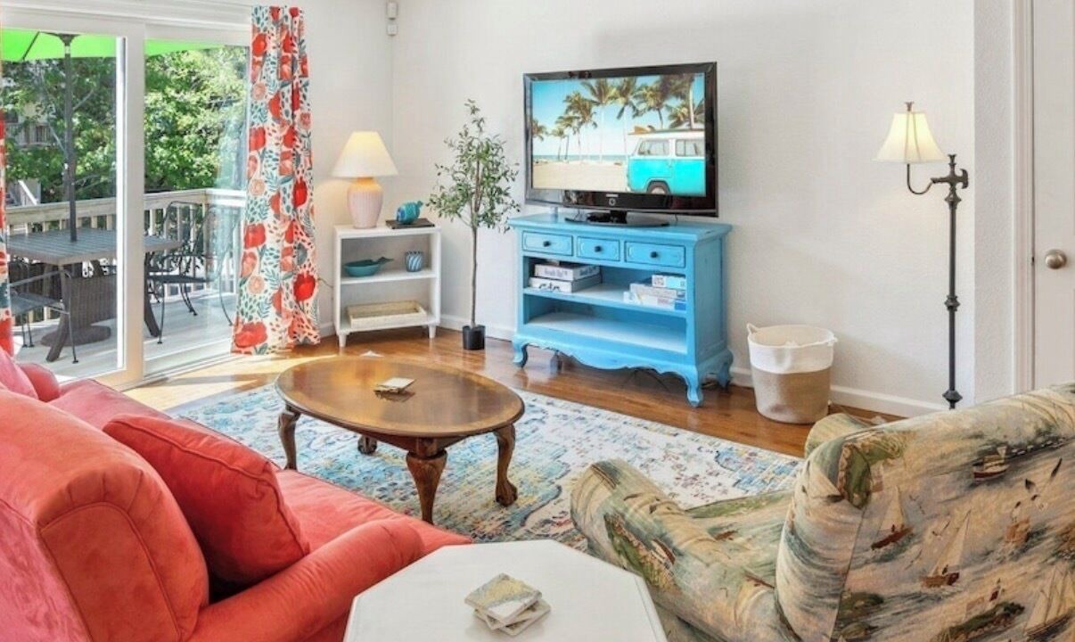Photo of Livingroom in Colington Harbour