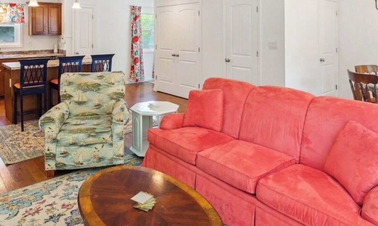 Photo of Livingroom in Colington Harbour
