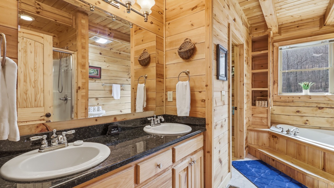 Photo of Bathroom in Todd