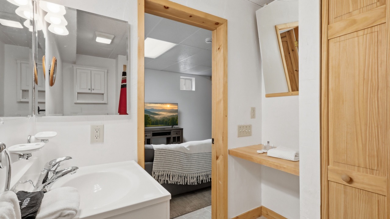 Photo of Bathroom in Todd