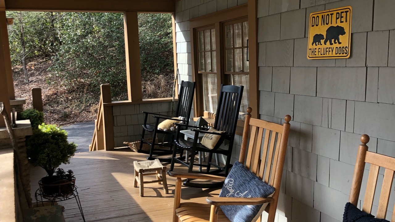 Photo of Patio Balcony in Montreat