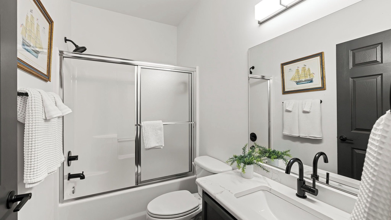 Photo of Bathroom in Huddleston