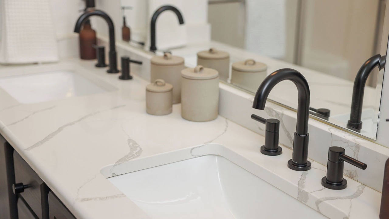 Photo of Bathroom in Huddleston