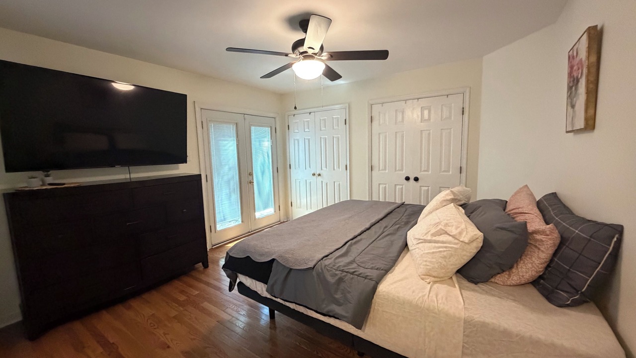 Photo of Bedroom in Mosby