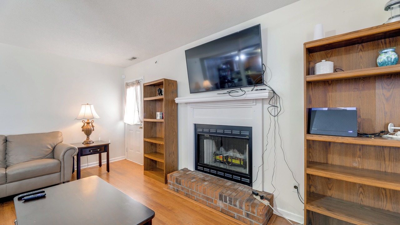 Photo of Livingroom in New Bern