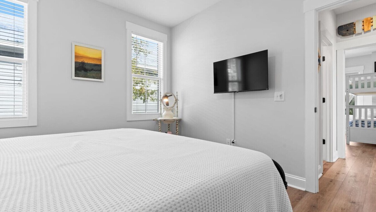 Photo of Bedroom in Tranquil Harbour
