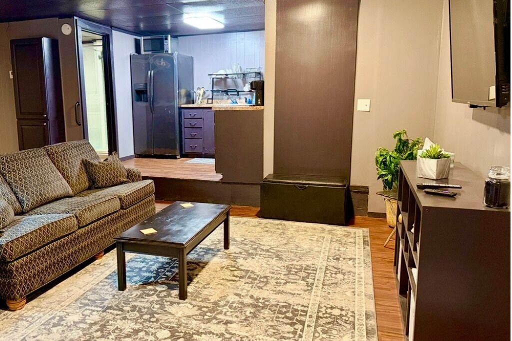 Photo of Livingroom in South Pittsburg