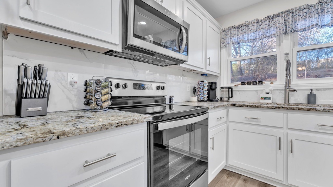 Photo of Kitchen in Travelers Rest