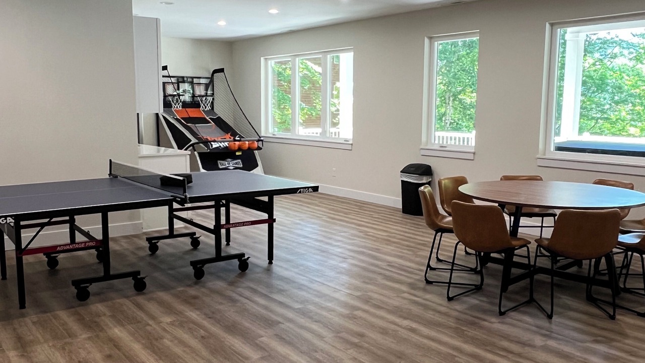 Photo of Bedroom in Lakeside Estates