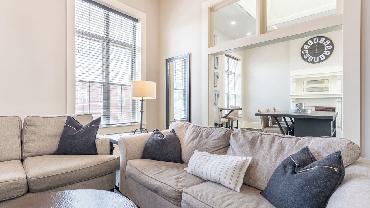 Photo of Livingroom in Livingston