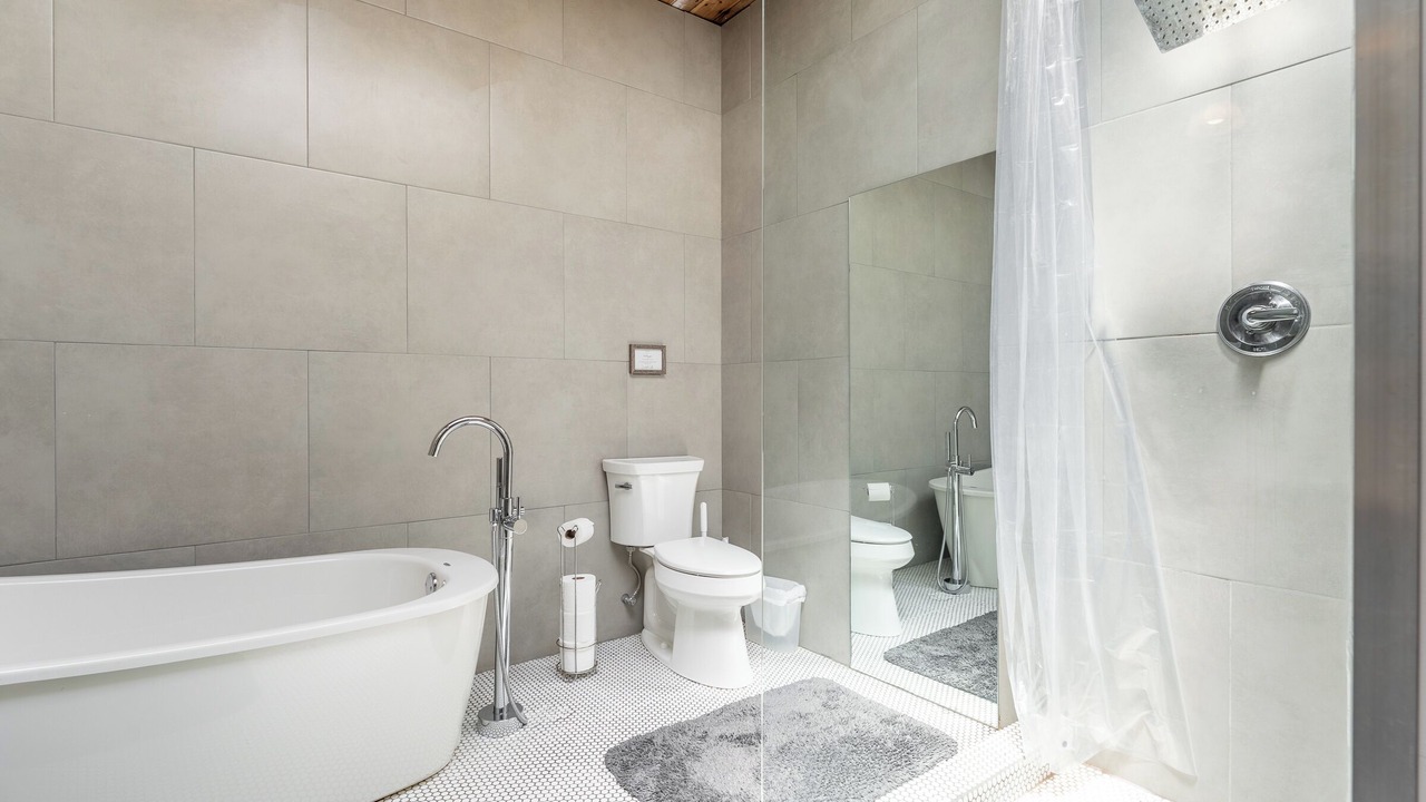 Photo of Bathroom in Livingston