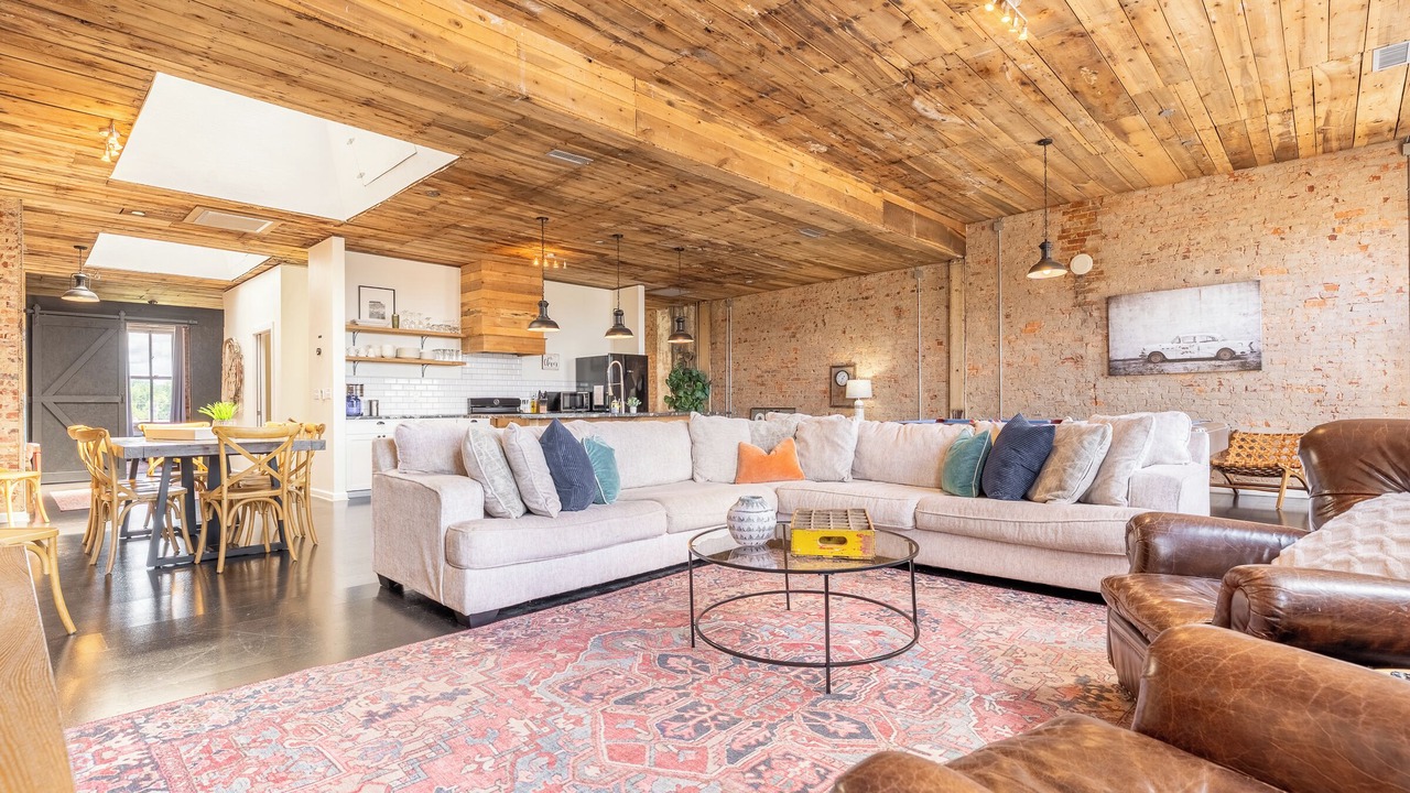 Photo of Livingroom in Livingston