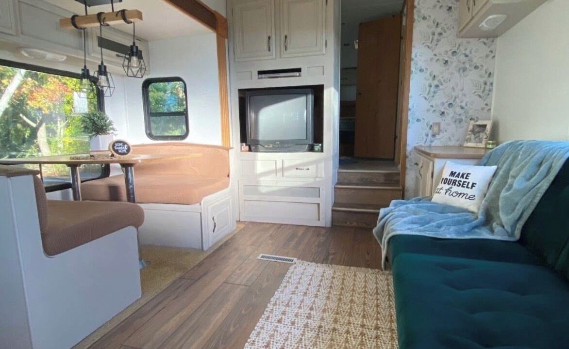 Photo of Livingroom in Jellico