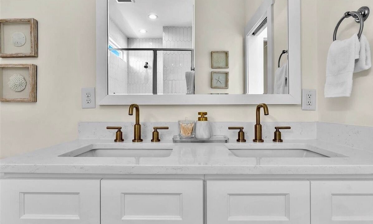 Photo of Bathroom in Wilmington Beach
