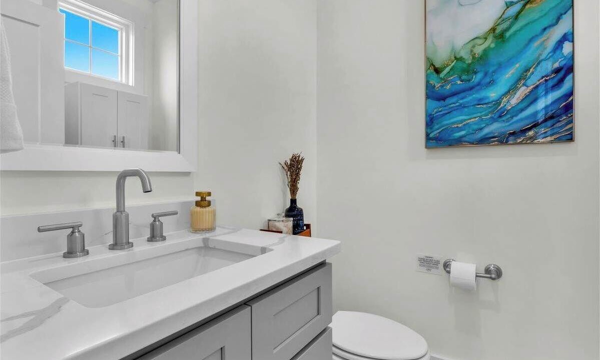 Photo of Bathroom in Wilmington Beach