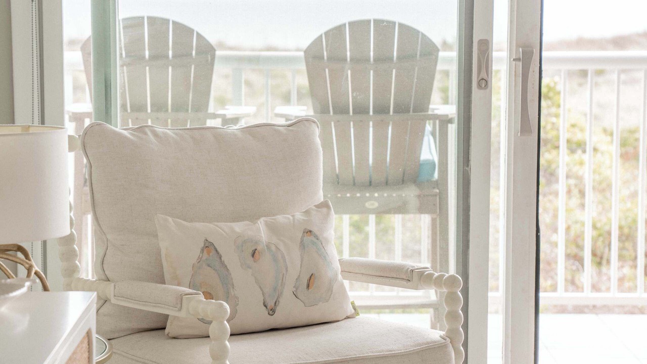 Photo of Livingroom in Shell Island