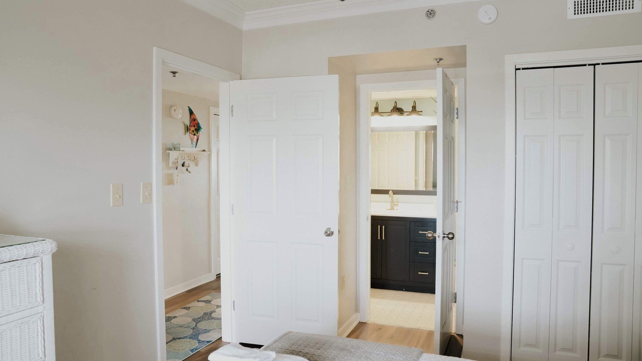 Photo of Bedroom in Shell Island