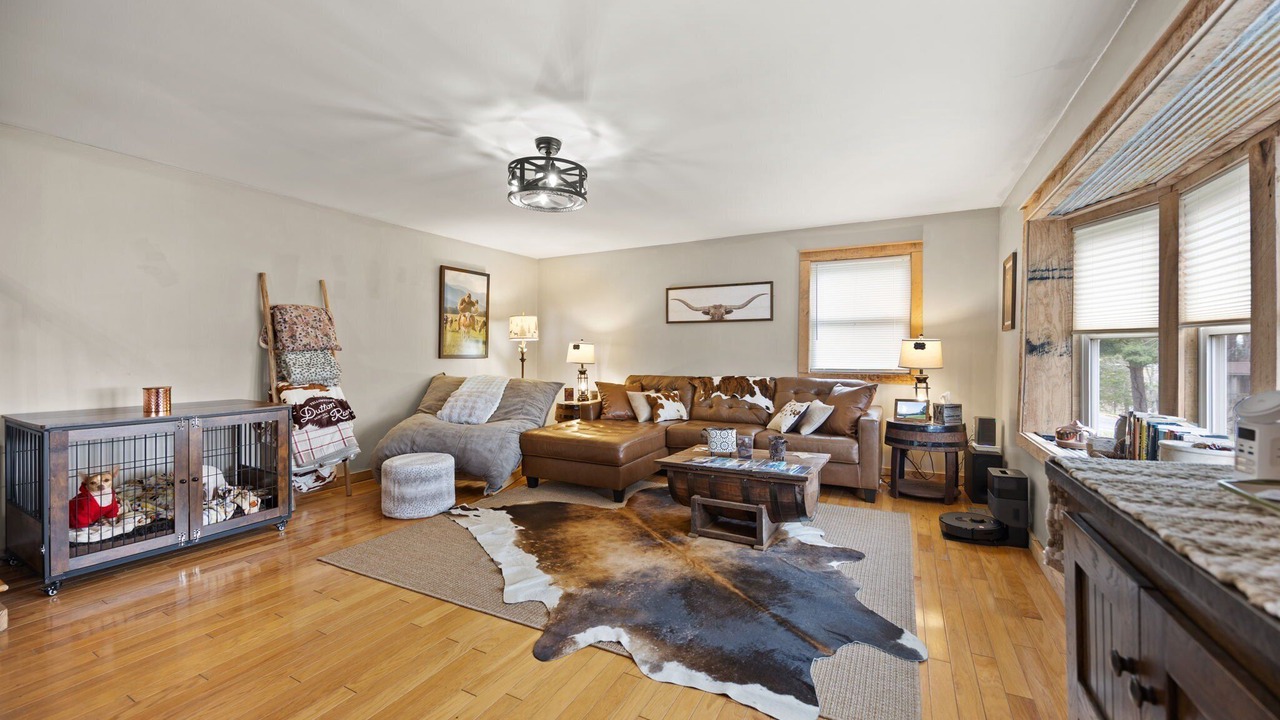 Photo of Bedroom in Byrdstown