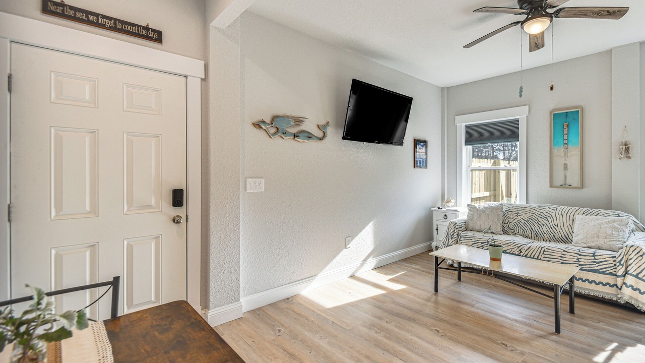 Photo of Livingroom in Wanchese