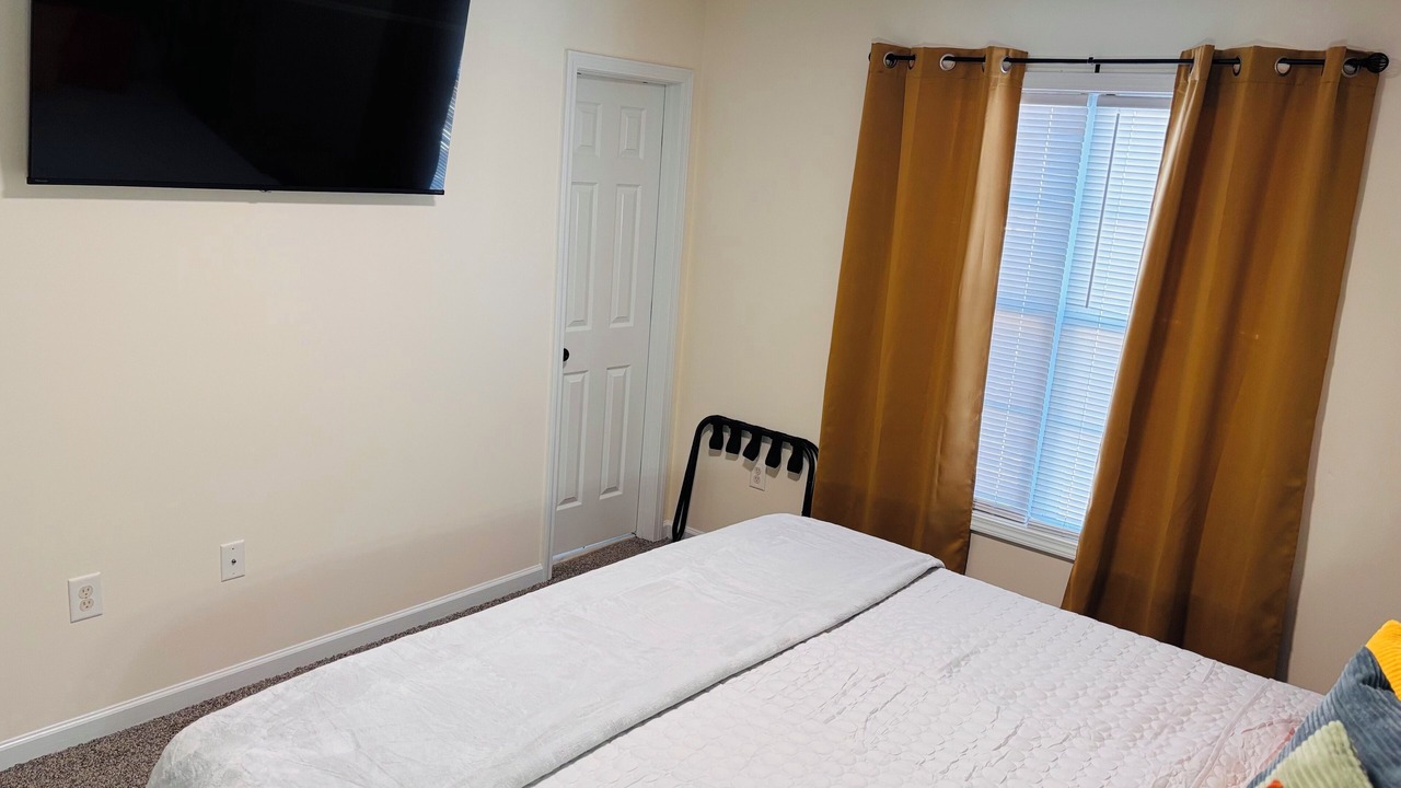 Photo of Bedroom in Craven County