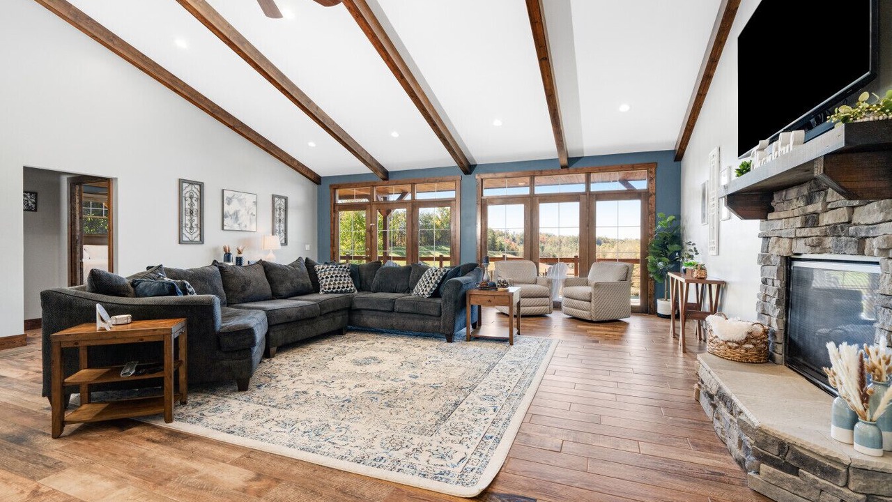 Photo of Livingroom in Campton