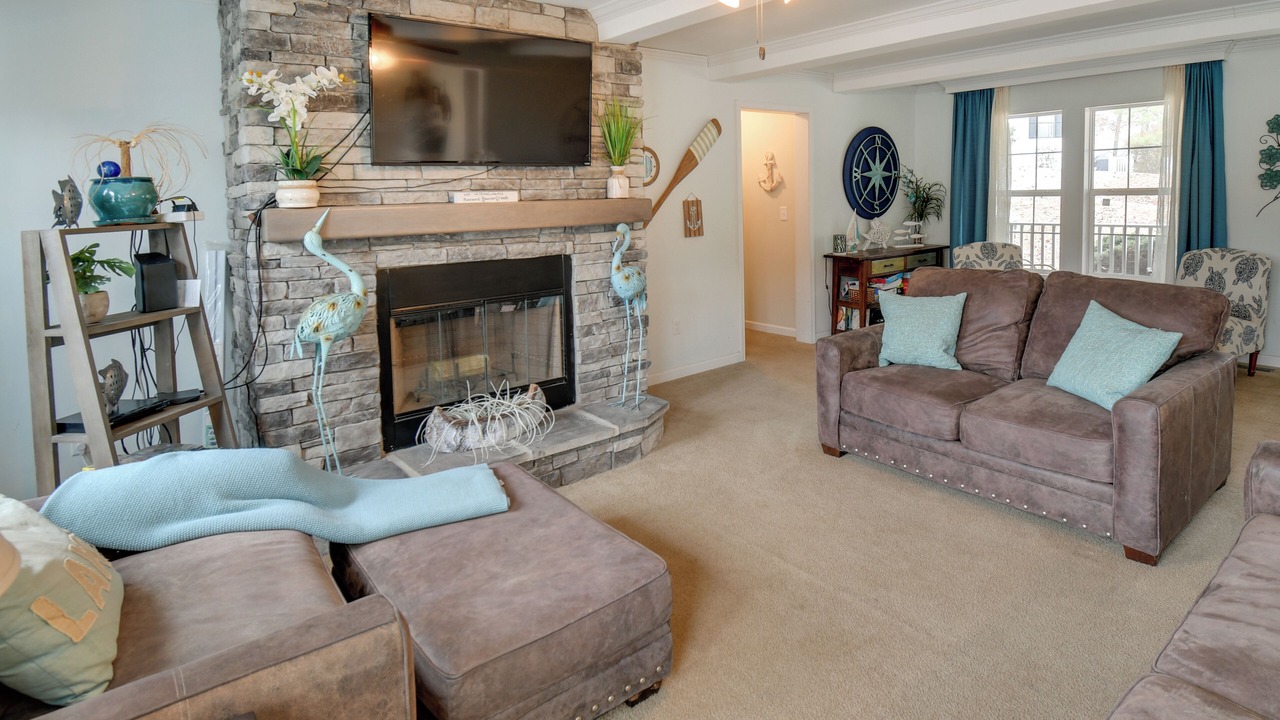 Photo of Livingroom in Goodview