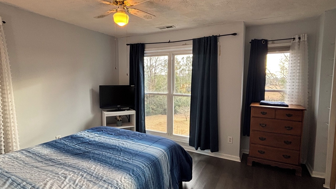 Photo of Bedroom in Brices Creek