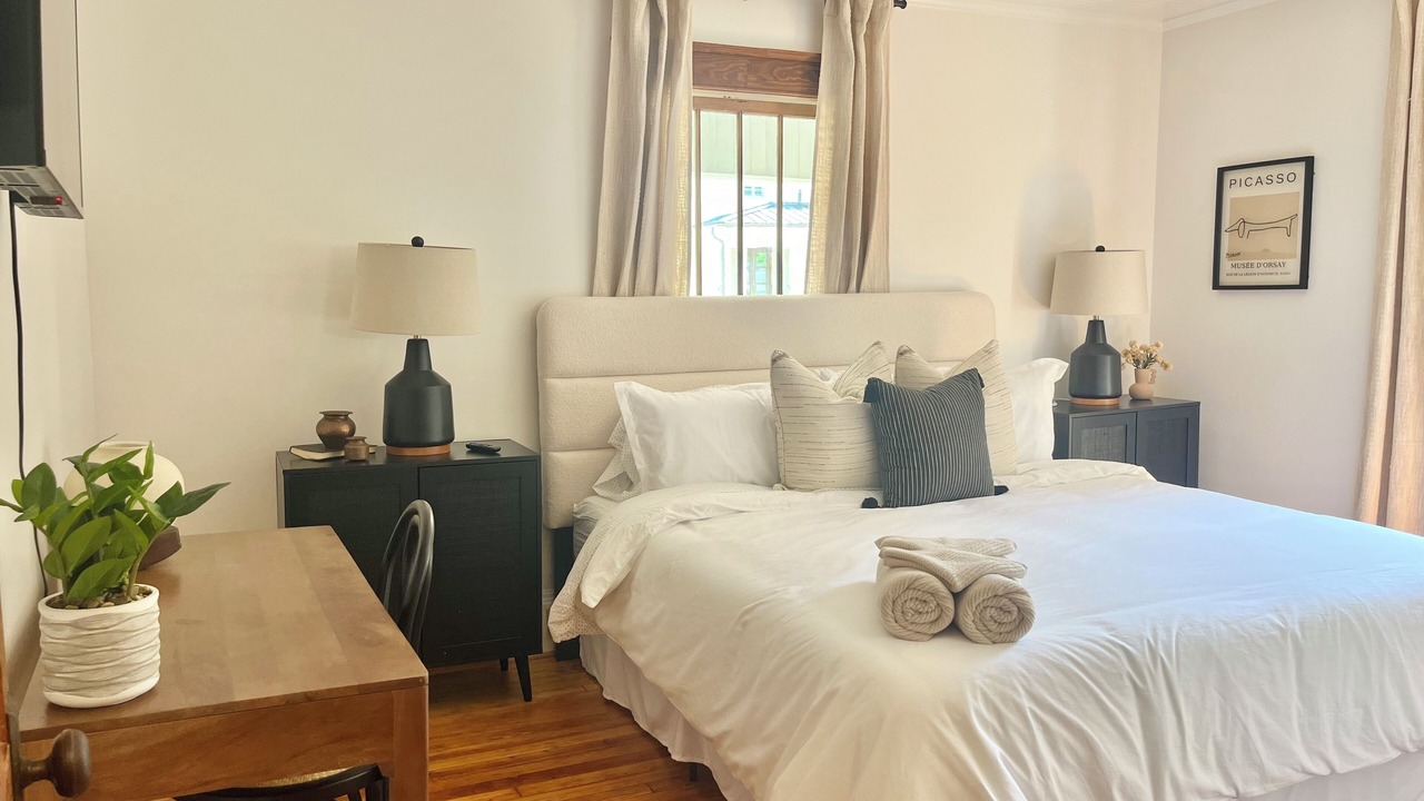 Photo of Bedroom in Five Points East
