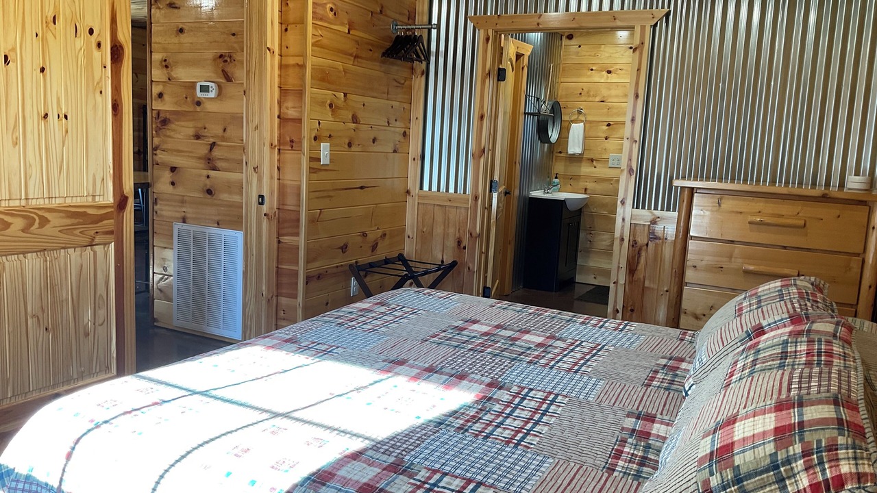 Photo of Bedroom in Oneida
