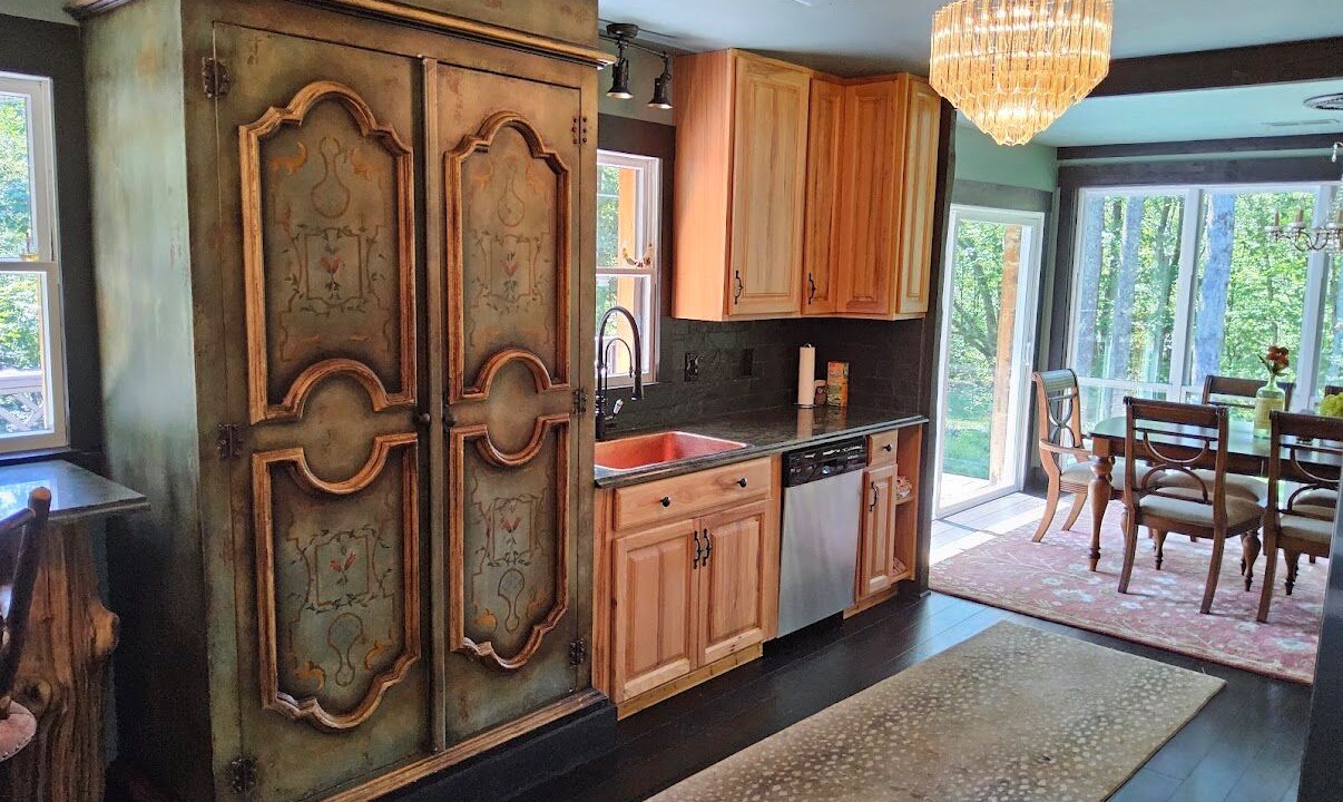 Photo of Kitchen in Saluda