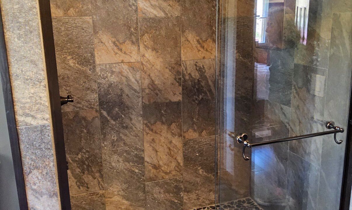 Photo of Bathroom in Saluda