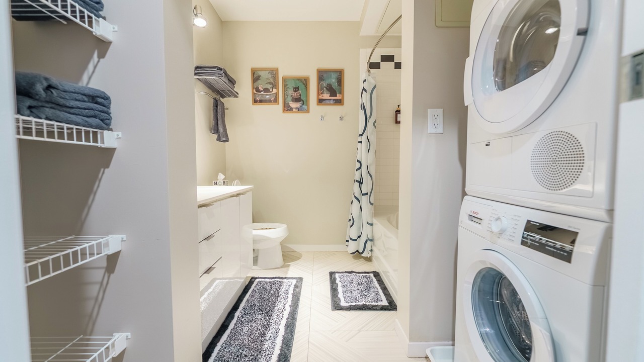 Photo of Bathroom in Central Business District
