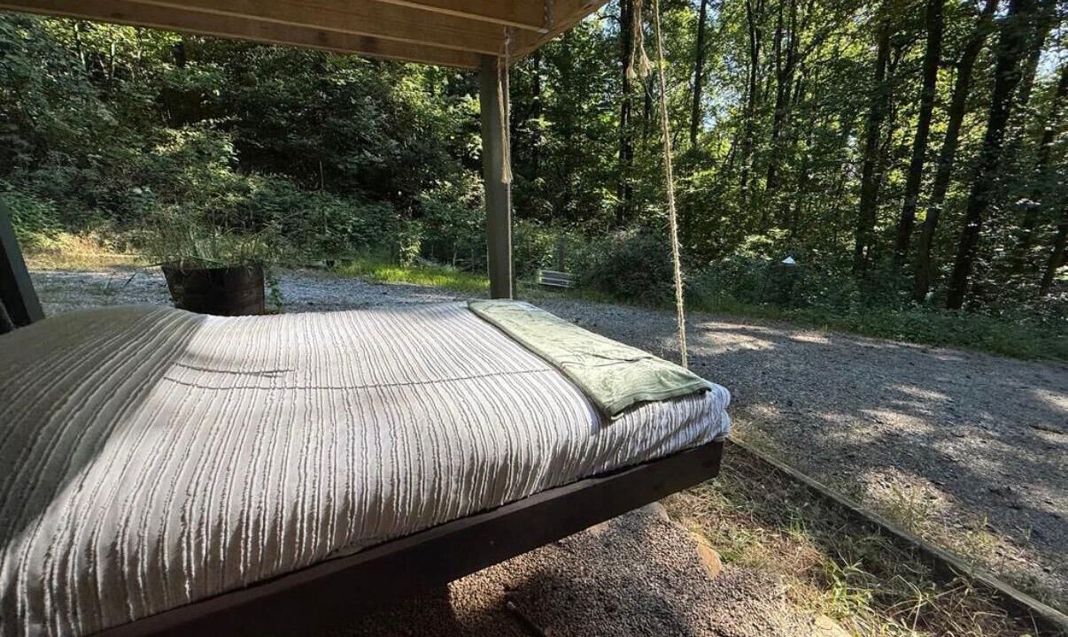 Photo of Outdoor in Saluda