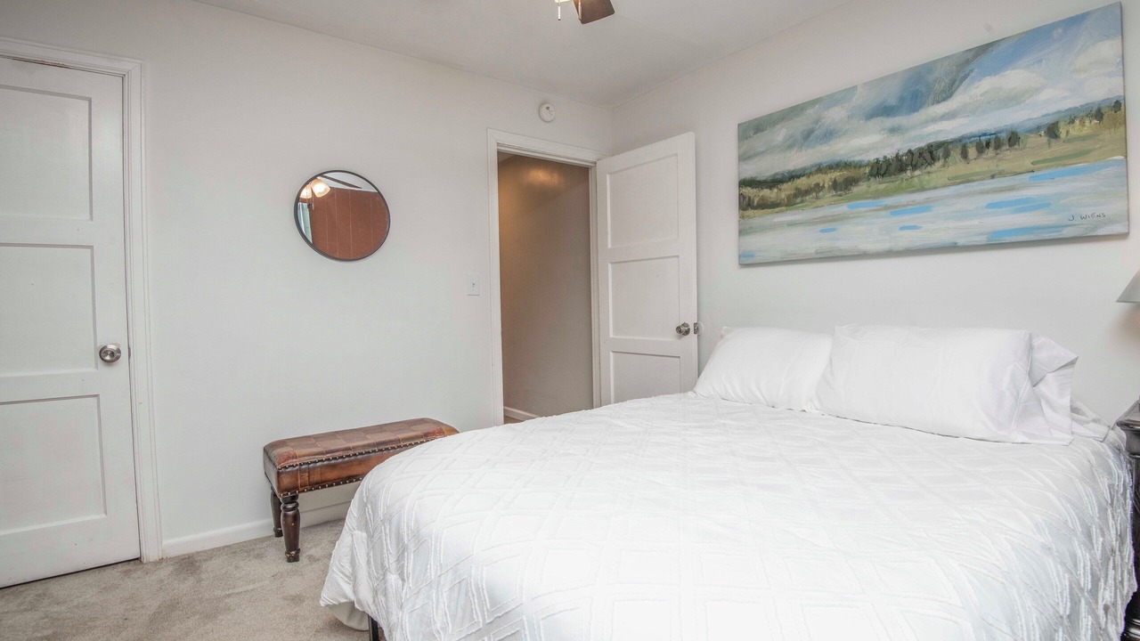 Photo of Bedroom in Knoxville
